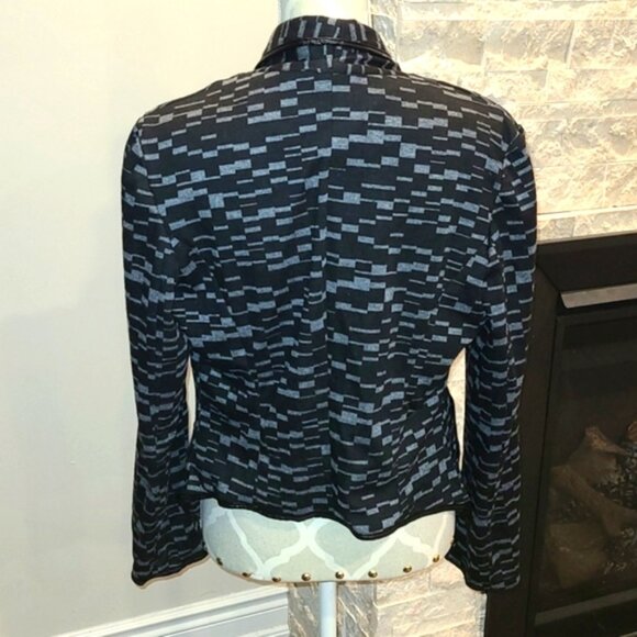 Sandro Paris Crop Open Front Blazer Jacket Black and grey pattern - Picture 2 of 8